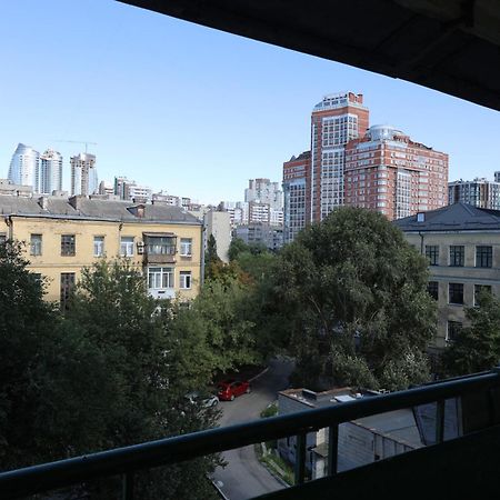 Квартира По Улице Большая Васильковская, 129 Kiev Exterior foto