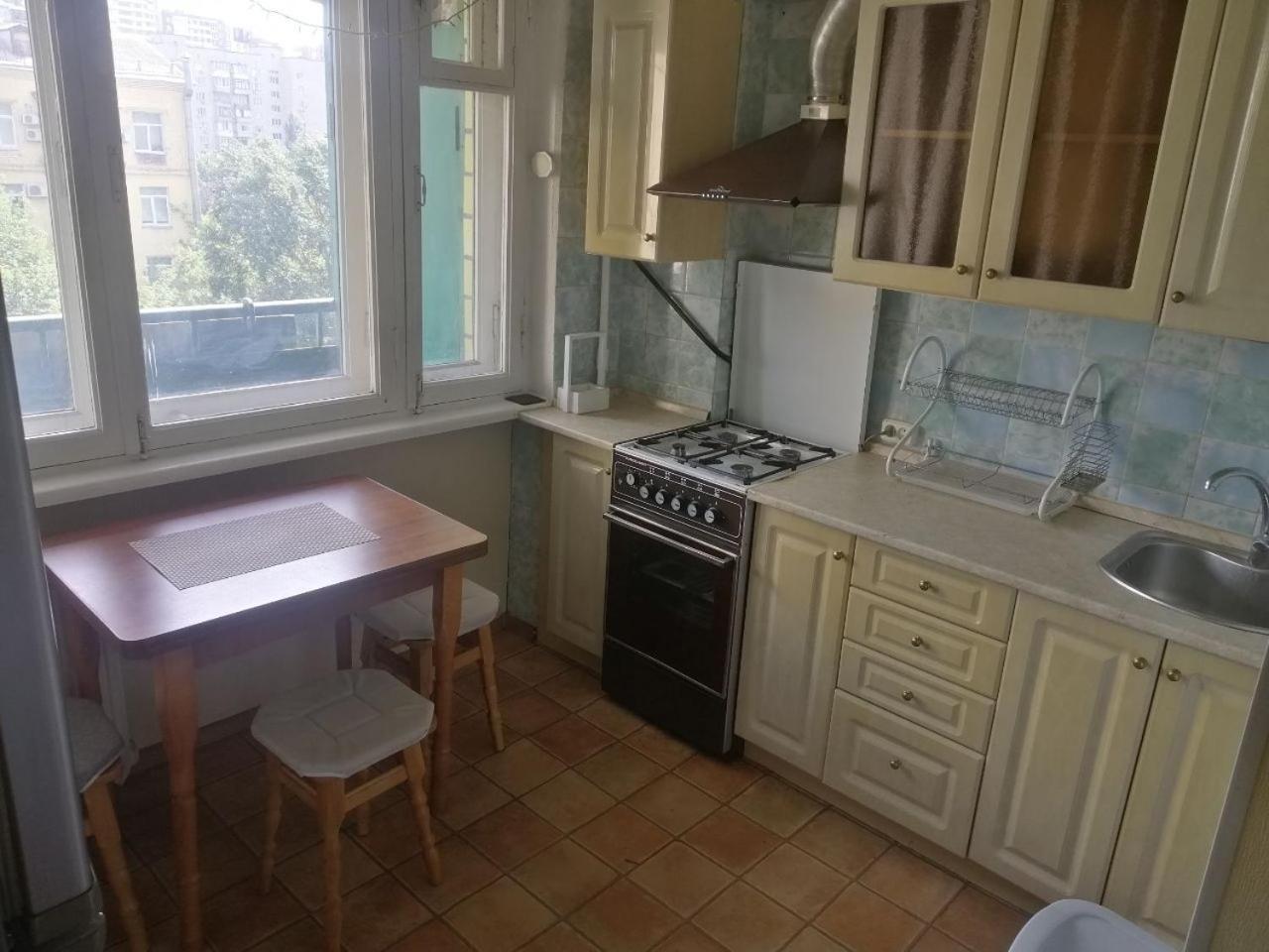 Квартира По Улице Большая Васильковская, 129 Kiev Exterior foto